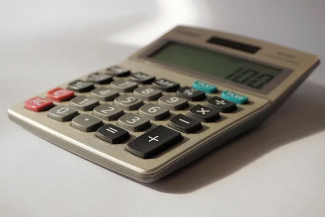 calculator, computer, calculate, how to calculate, mathematics, calculation, pay, keys, input, finance, input keys, equipment, accountant, accounting, advisor, bills, trade, kaufmann, business, exams, financing, arithmetic operations, estimate, banks, work, calculator, calculator, calculator, mathematics, estimate, estimate, estimate, estimate, estimate. Did the accountant make the difference? Five methods for testing the causal claim